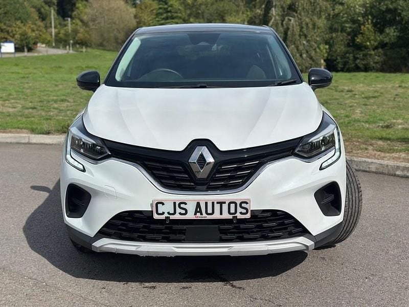 Used Renault Captur LIMITED 2021 White/black SUV