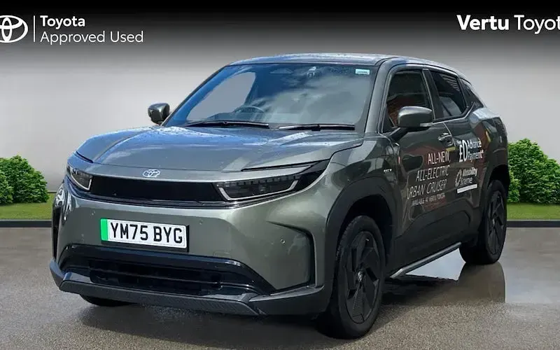 Used Toyota Urban Cruiser Design 127 kW (174 HP) 2026 SUV