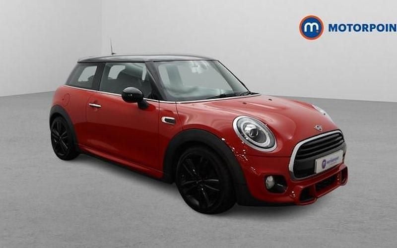 Used 2021 Mini Cooper Hatch Hatchback | £15,349 (Good price) - Image 1/4