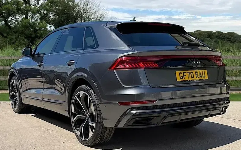 Used Audi Q8 S-Line 286 HP (210 kW) 2023 SUV