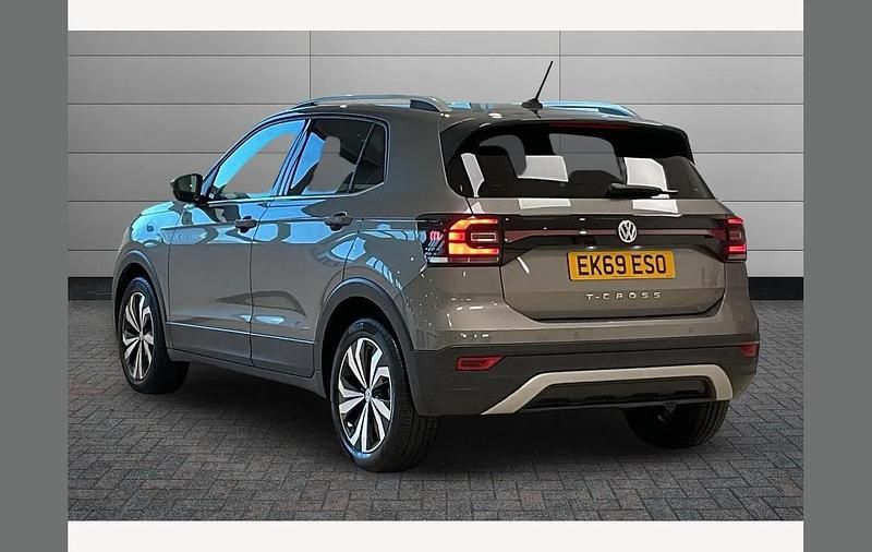 Used VW T-Cross SEL 115 HP (84 kW) 2019 Grey SUV
