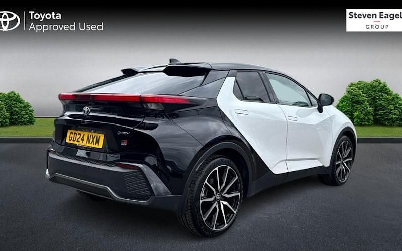 Used Toyota C-HR Sport 197 HP (144 kW) 2026 SUV