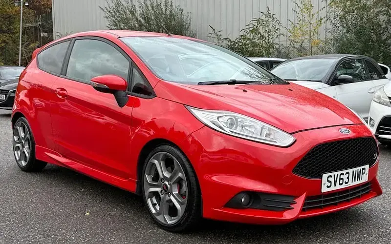Used Ford Fiesta ST 182 HP (133 kW) 2013 Hatchback