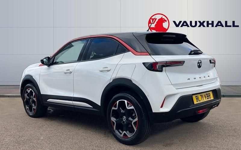 Used Vauxhall Mokka SRi 131 HP (96 kW) 2022 White SUV