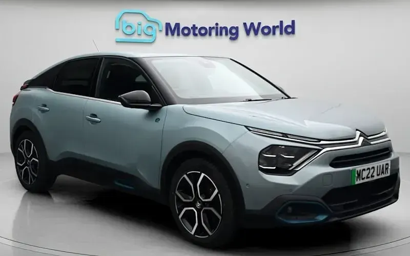 Used Citroën e-C4 Shine 100 kW (136 HP) 2022 Hatchback