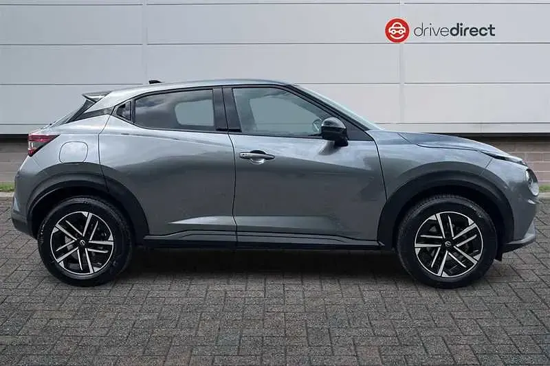 Used Nissan Juke N-Connecta 114 HP (83 kW) 2025 Grey SUV