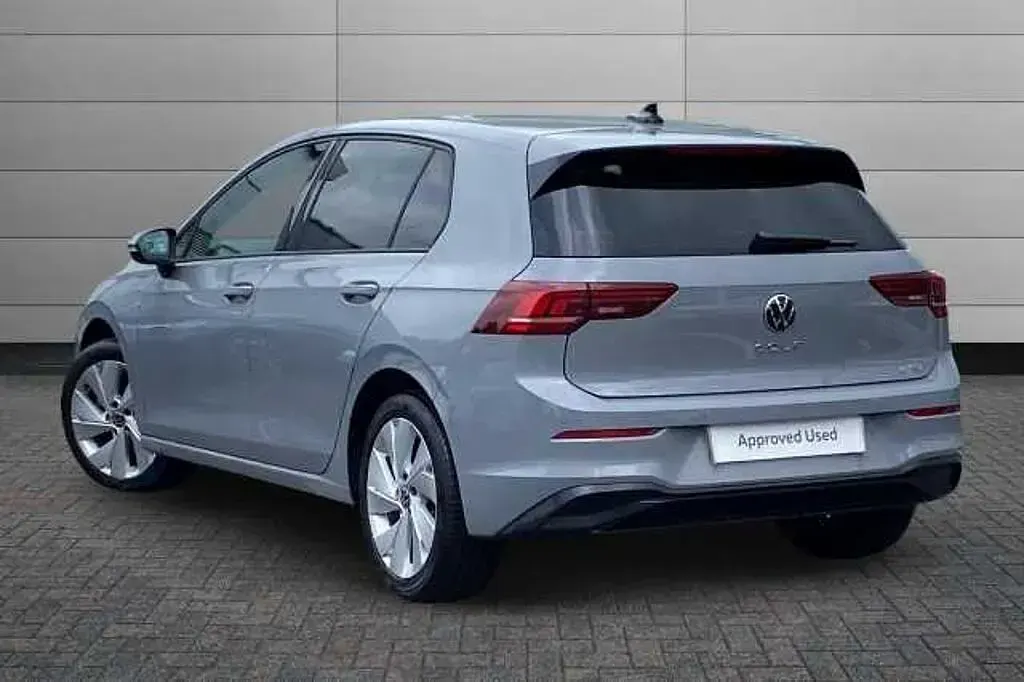 Used VW Golf VIII 150 HP (110 kW) 2025
