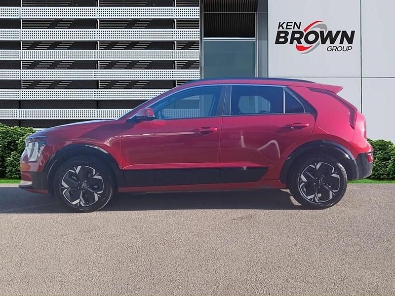Used Kia e-Niro 11 kW (15 HP) 2023 Red SUV