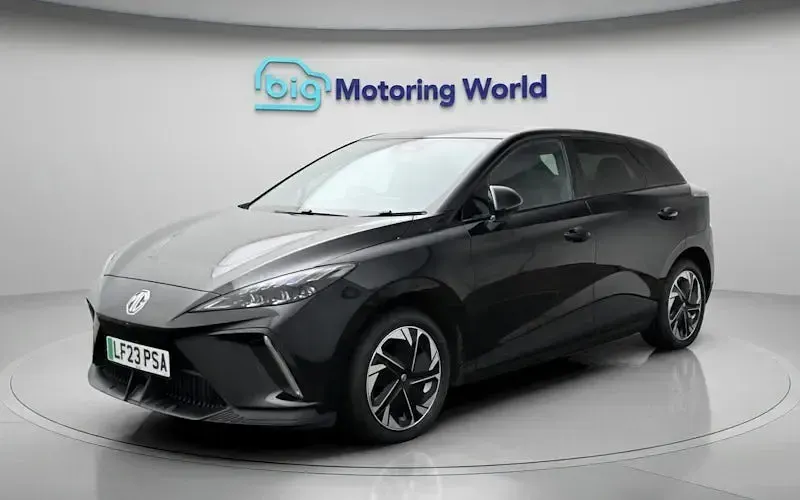 Usado MG MG4 EV Trophy 150 kW (204 HP) 2025 Citadino