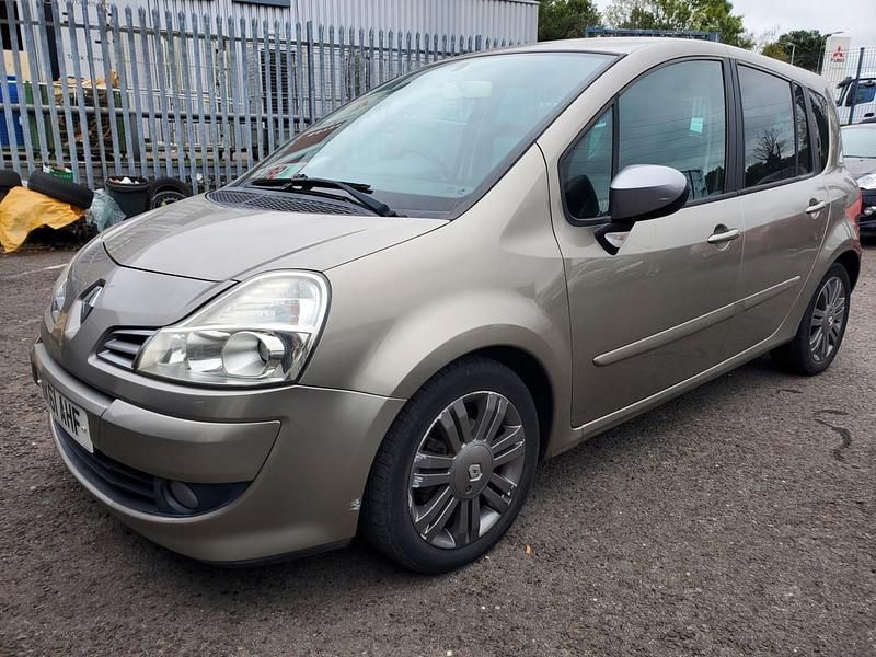 Beige Used 2011 Renault Grand Modus Dynamique MPV | £2,500 (Good price) - Image 1/4