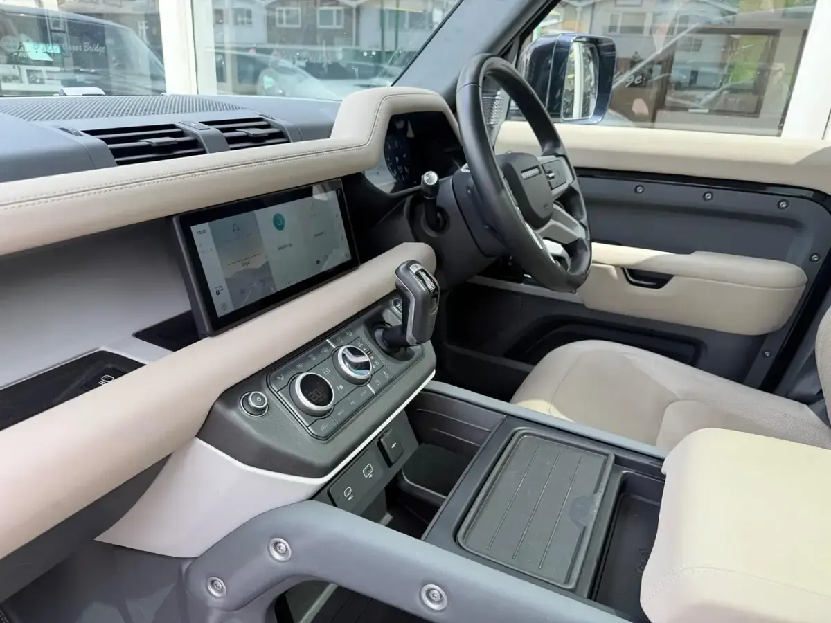 Used Land Rover Defender S 2022 Black SUV