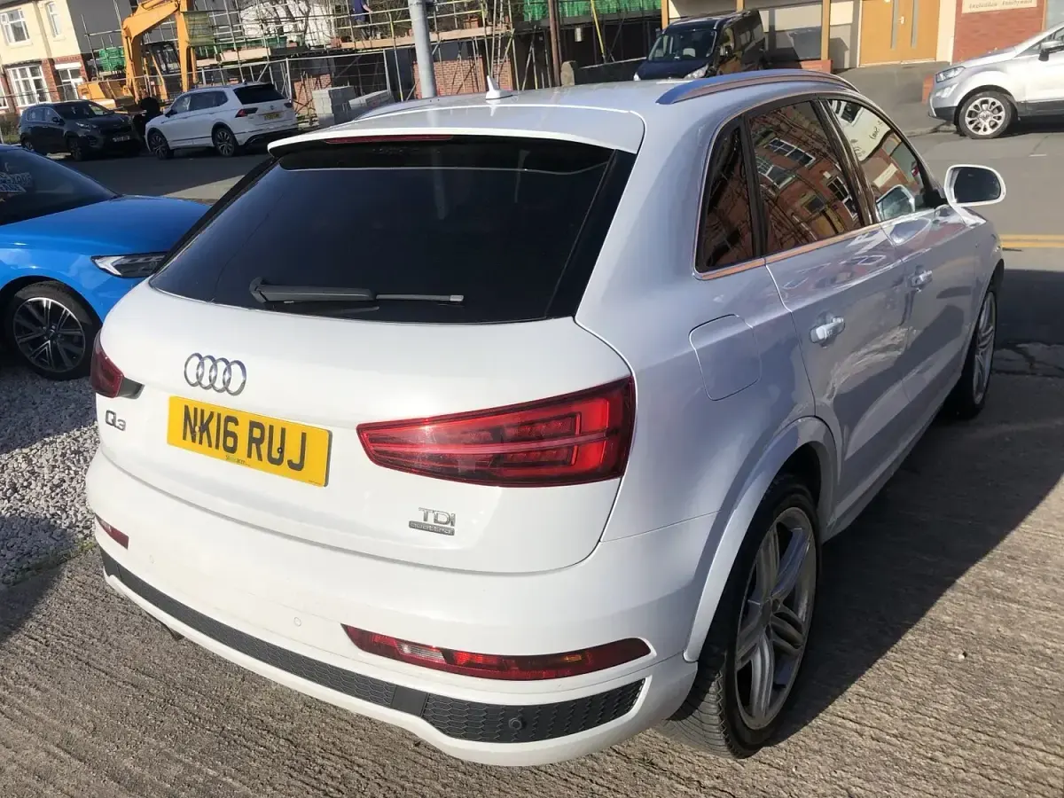 Used Audi Q3 S-line plus 184 HP (135 kW) 2016 White SUV