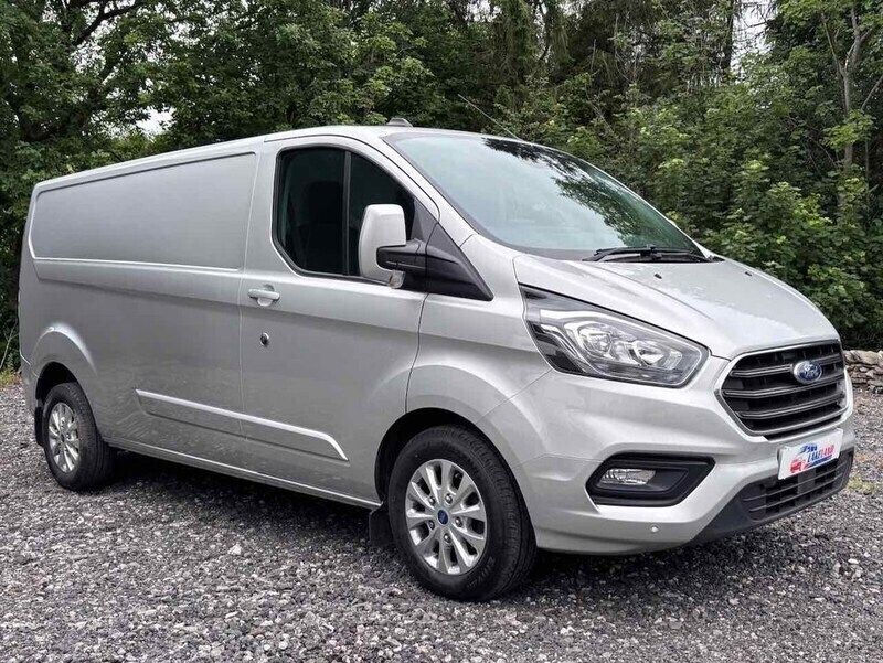Silver Used 2022 Ford Transit Custom Limited Van | £17,995 (Fair price) - Image 1/4