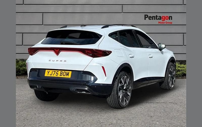 Used Cupra Formentor 147 HP (108 kW) 2025 White SUV