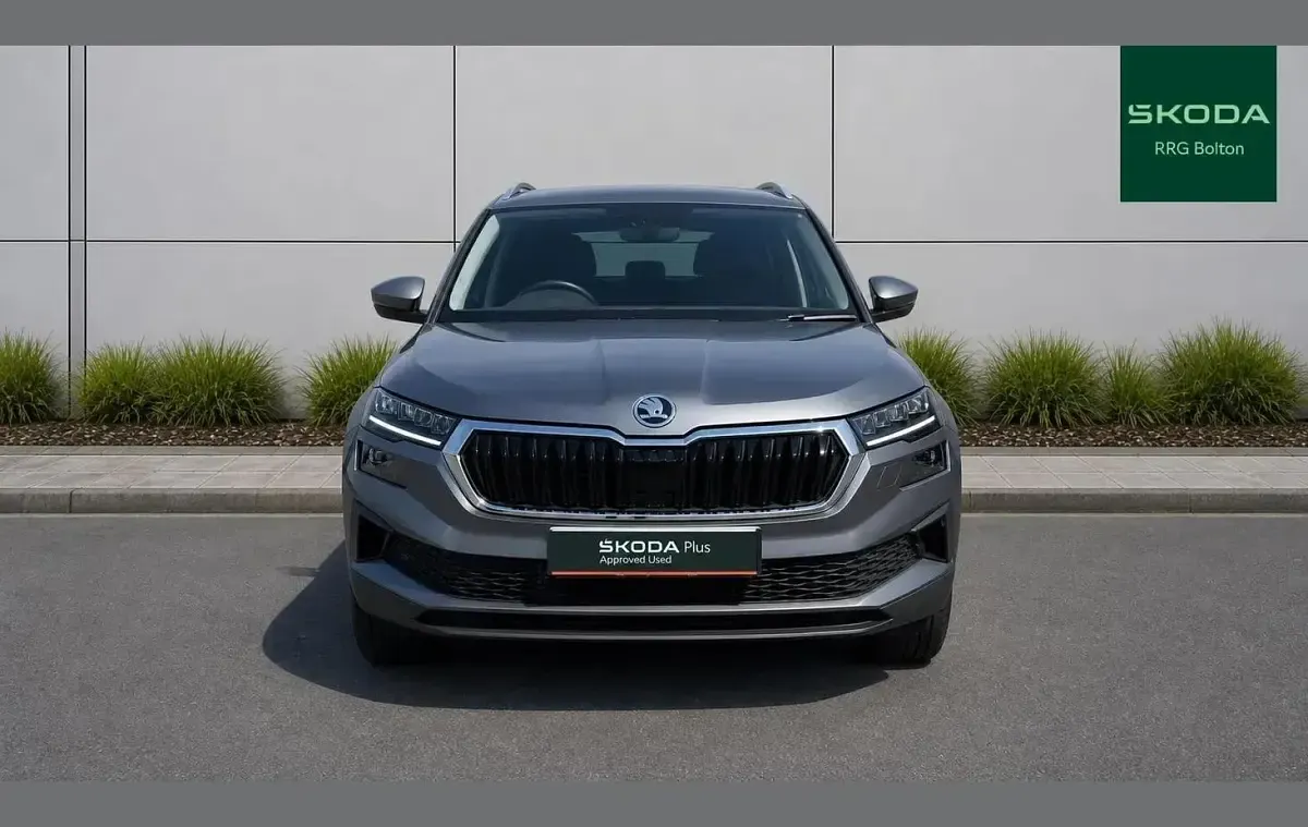 Used Skoda Karoq SE L 150 HP (110 kW) 2024 Graphite grey metallic SUV
