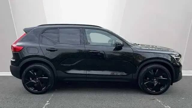 Used Volvo XC40 Plus 194 HP (142 kW) 2026 SUV