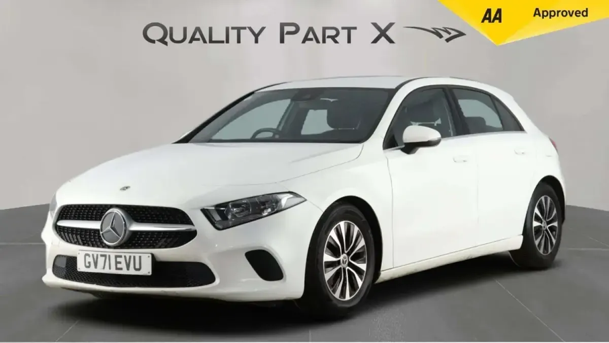 Używany Mercedes A180 SE 2022 Biały Hatchback