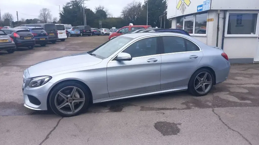 Begagnad Mercedes C220 AMG line 170 HK (125 kW) 2014 Silver Sedan
