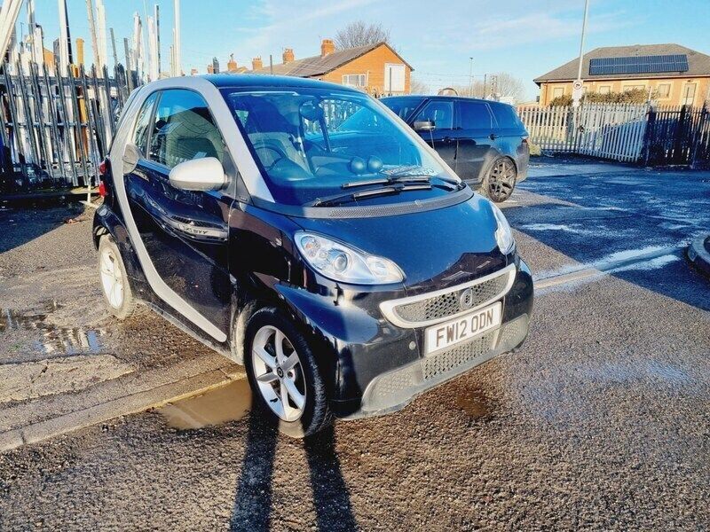 Black Used 2012 Smart ForTwo Coupé Passion Coupe | £3,490 (Fair price) - Image 1/4