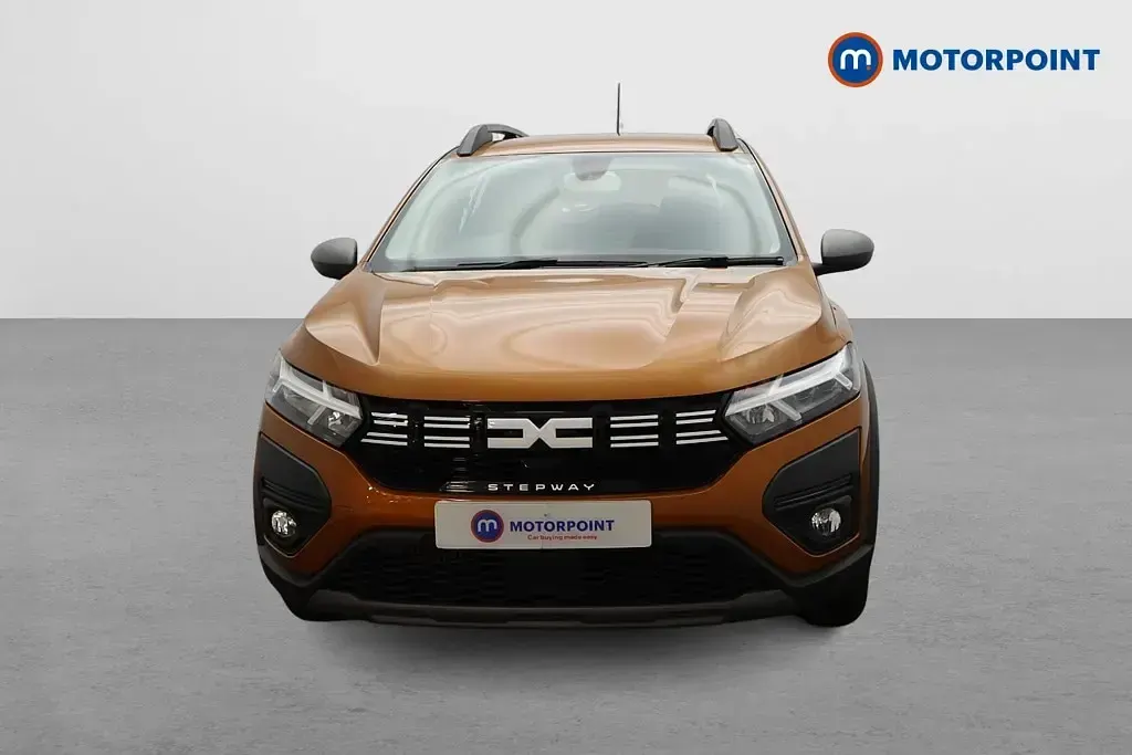 Used Dacia Sandero Expression 2023 Orange Hatchback