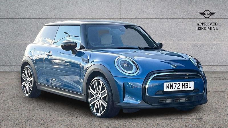 Blue Used 2022 Mini Cooper Exclusive Hatchback | £21,990 (Expensive) - Image 1/3