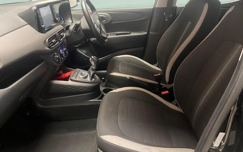 Used Hyundai i10 Advanced 67 HP (49 kW) 2025 Hatchback