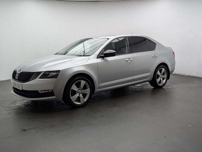 Used Skoda Octavia SE Drive 150 HP (110 kW) 2020 Silver Hatchback
