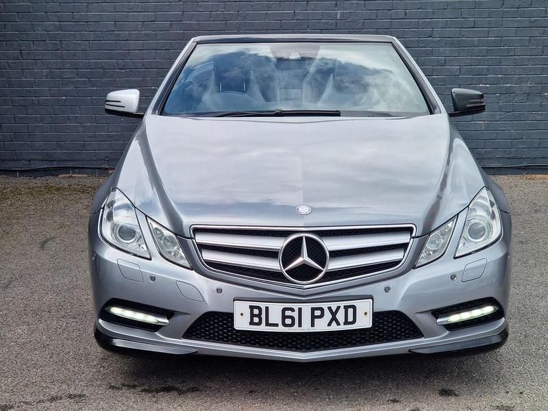 Begagnad Mercedes E250 2012 Silver Cab