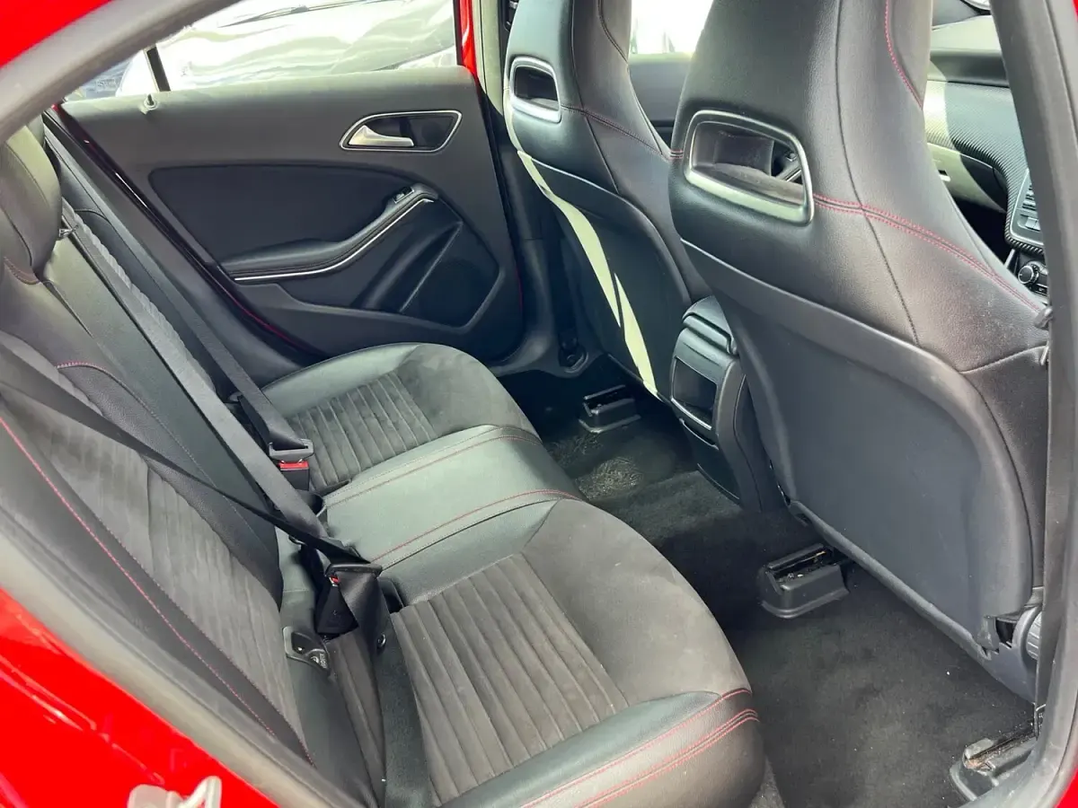 Used Mercedes A220 AMG 170 HP (125 kW) 2015 Red Hatchback