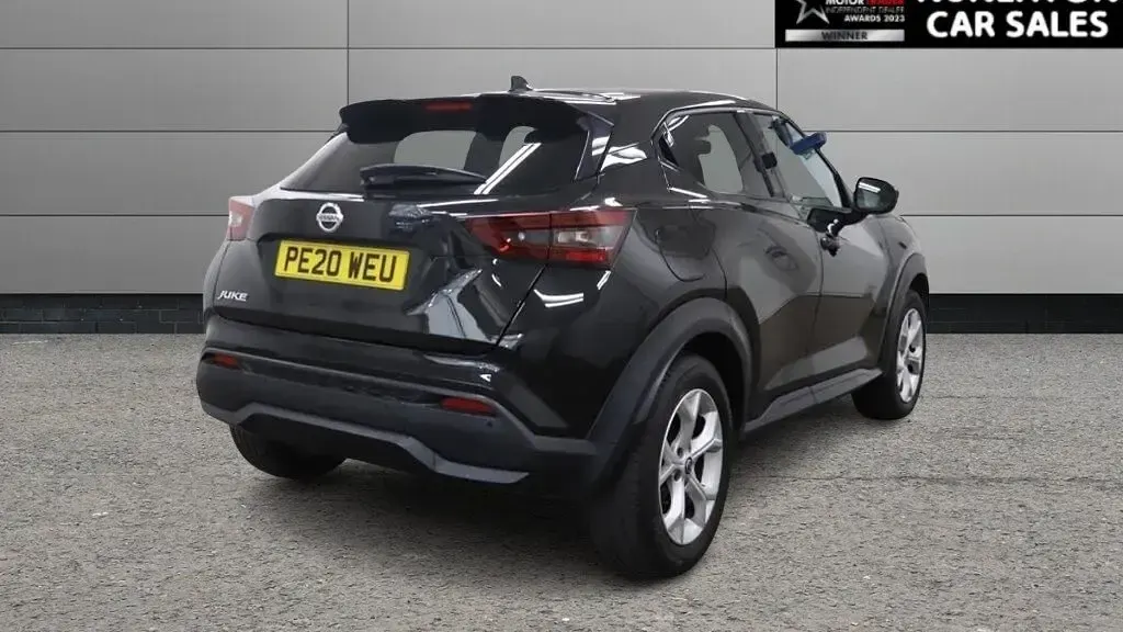 Used Nissan Juke N-Connecta 117 HP (86 kW) 2020 Black SUV