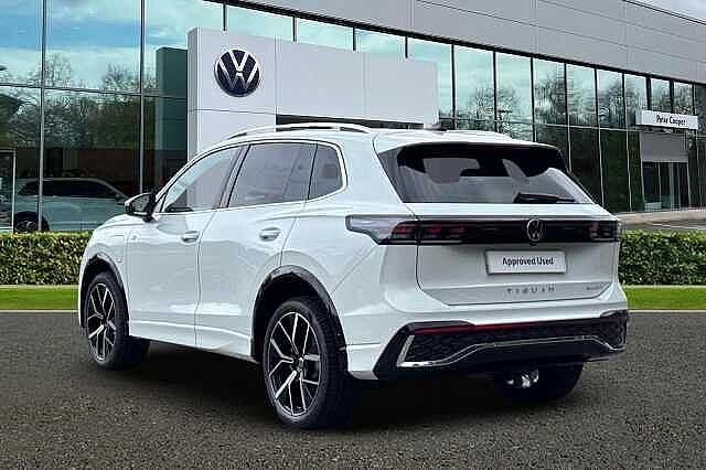 Used VW Tiguan R-line 272 HP (200 kW) 2025 White SUV