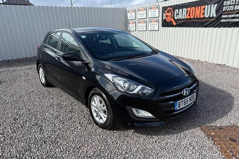 Black Used 2015 Hyundai i30 SE Hatchback | £6,299 (Fair price) - Image 1/1