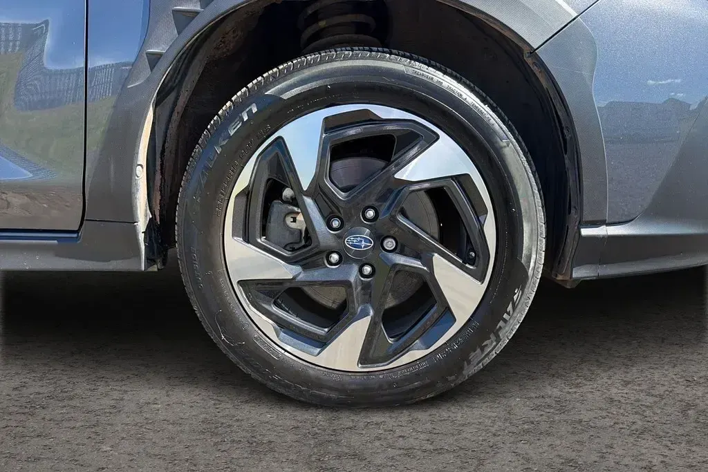 Used Subaru Crosstrek 136 HP (100 kW) 2025 Grey SUV