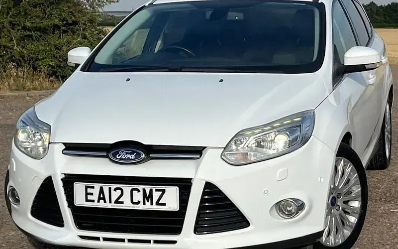 Used Ford Focus Titanium X 125 HP (91 kW) 2012 White Estate