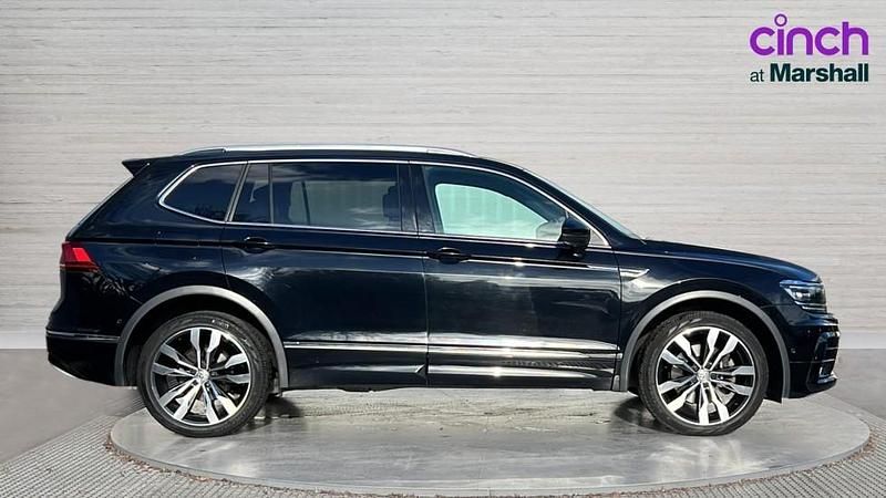 Used VW Tiguan Allspace R-line 190 HP (139 kW) 2019 Black SUV