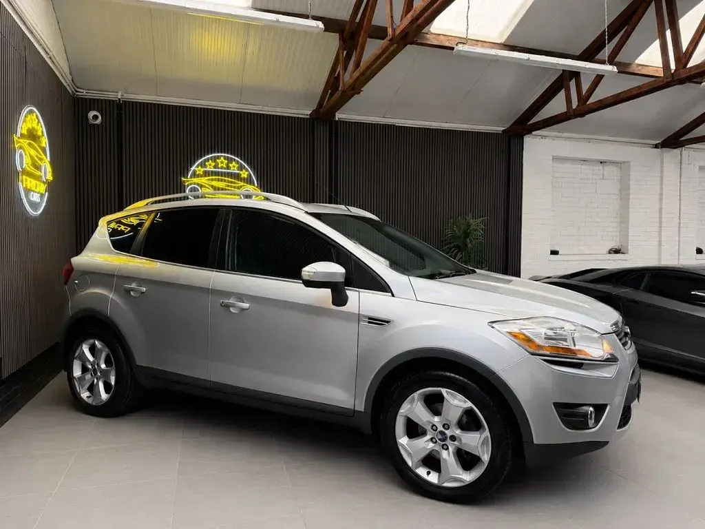 Used Ford Kuga Zetec 136 HP (100 kW) 2009 Silver SUV