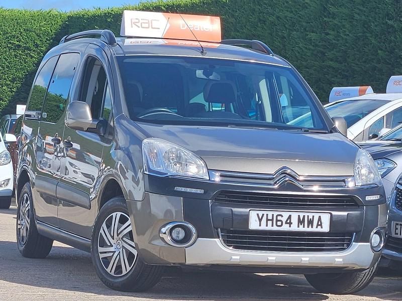 Brown Used 2014 Citroën Berlingo XTR MPV | £10,995 - Image 1/4