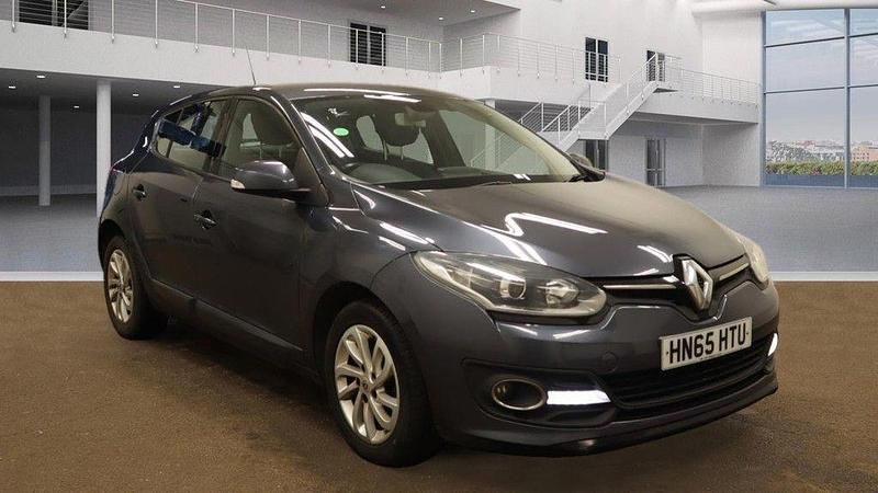 Grey Used 2015 Renault Mégane III Dynamique Hatchback | £3,000 (Fair price) - Image 1/4
