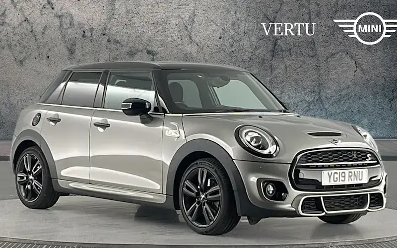 Used Mini Cooper S Comfort 192 HP (141 kW) 2019 Hatchback