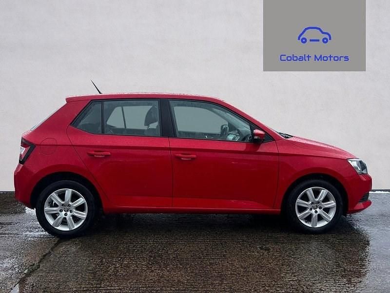Used Skoda Fabia SE 90 HP (66 kW) 2017 Red Hatchback