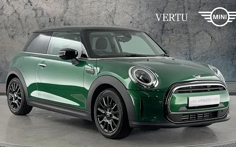 Used Mini Cooper Classic 136 HP (100 kW) 2022 Hatchback