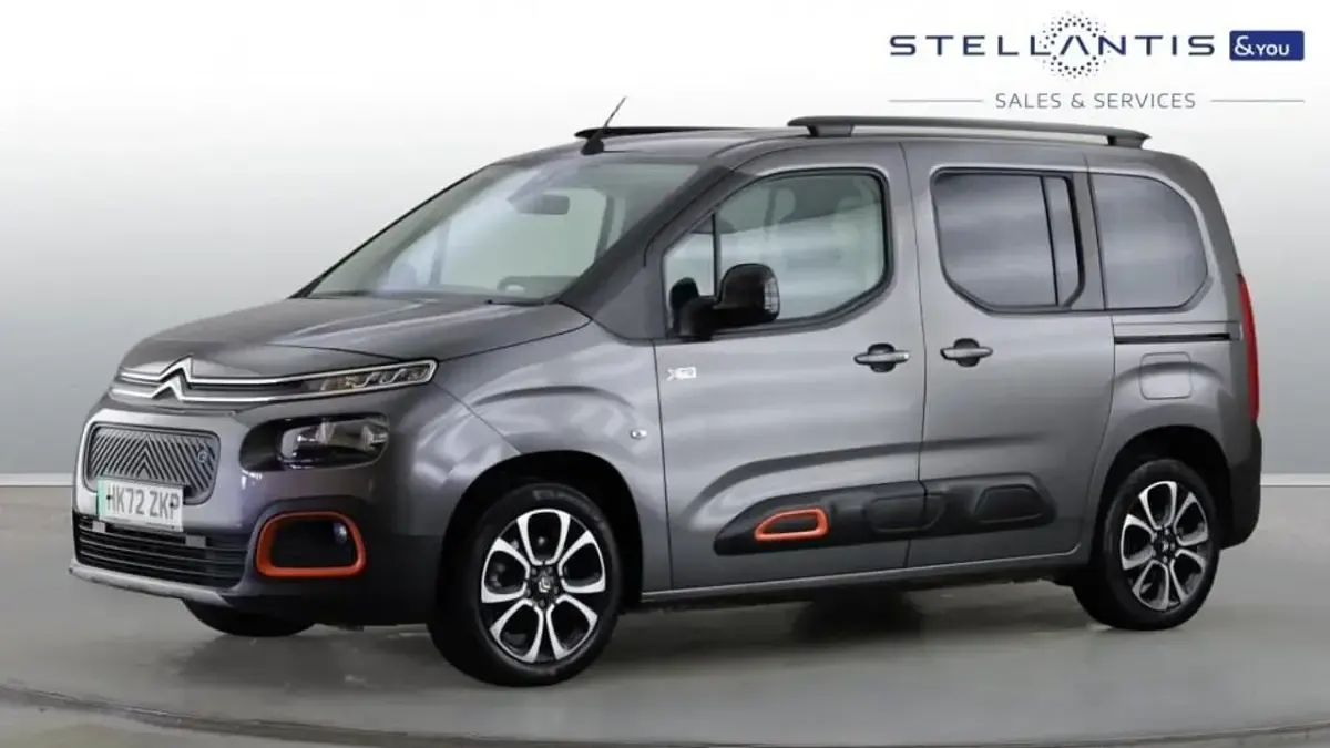 Used Citroën Berlingo XTR 98 kW (134 HP) 2023 Grey MPV