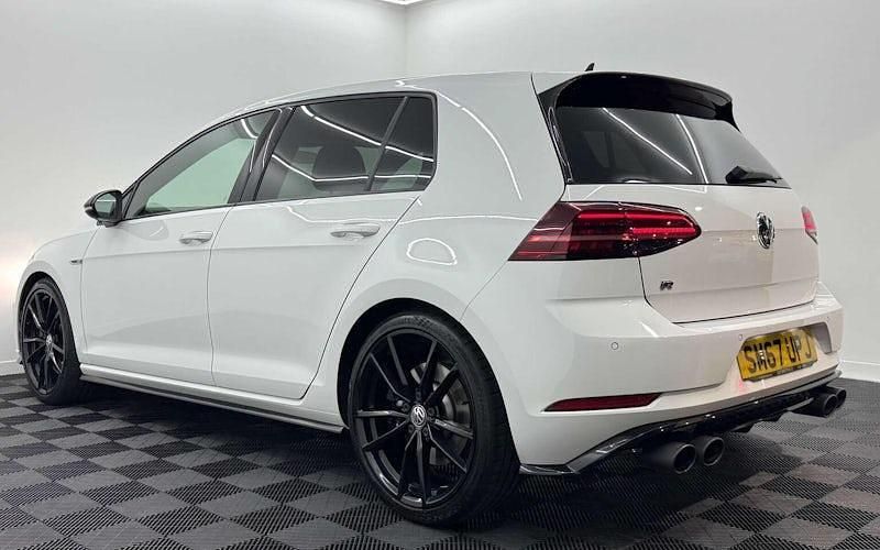 Used VW Golf VII R 310 HP (228 kW) 2018 White Hatchback