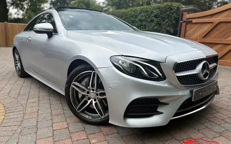Used Mercedes E300 AMG Line Premium 245 HP (180 kW) 2018 Coupe