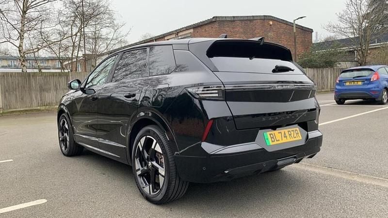 Used Vauxhall Grandland Ultimate 154 kW (210 HP) 2024 Black SUV
