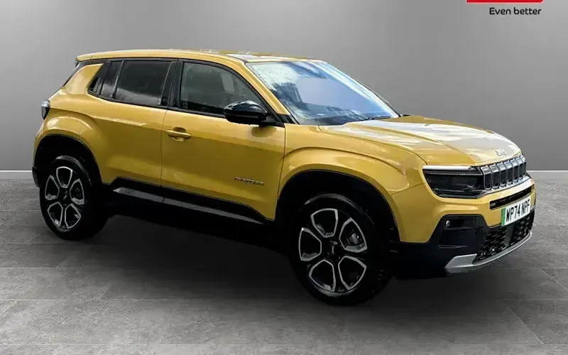 Begagnad Jeep Avenger Summit 114 kW (156 HK) 2024 SUV