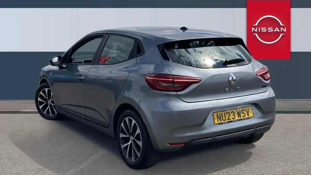 Used Renault Clio Evolution 145 HP (106 kW) 2023 Grey Hatchback