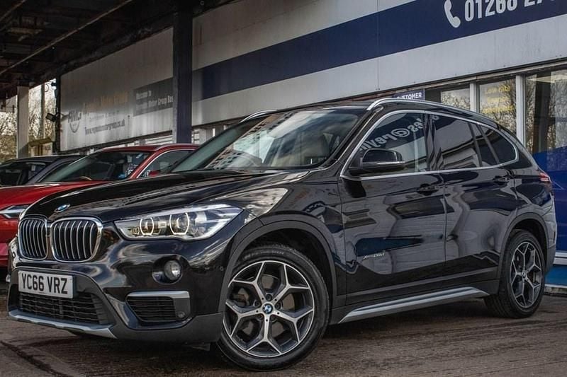 Begagnad BMW X1 xLine 190 HK (139 kW) 2017 Svart SUV