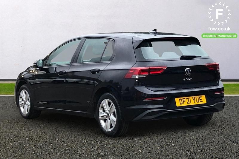 Used VW Golf VII Life 150 HP (110 kW) 2021 Black Hatchback