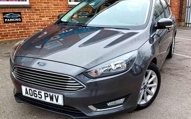 Used Ford Focus Titanium 125 HP (91 kW) 2017 Hatchback